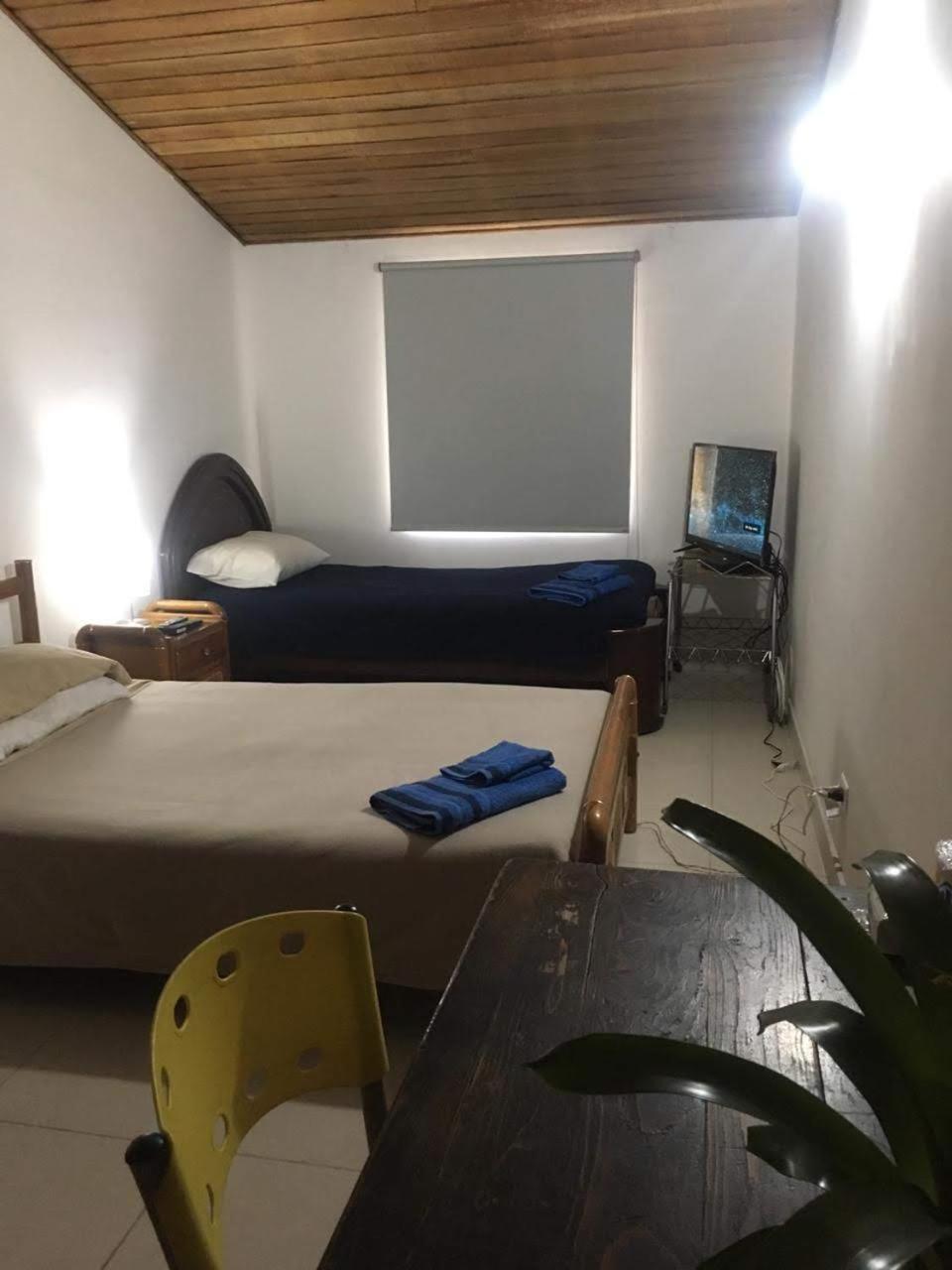 Hostal Norma101 Bogota Buitenkant foto
